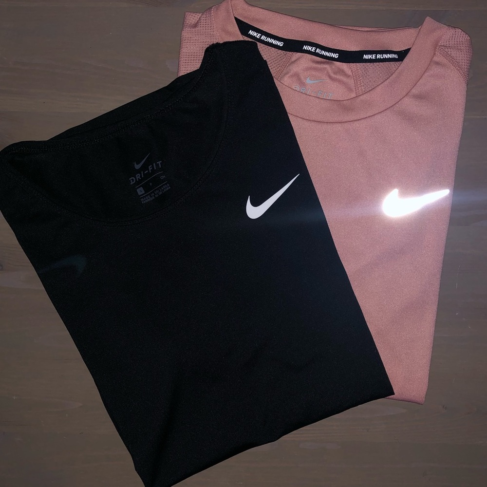 Nike Workout Tees - 2/$20 1/$10🦋